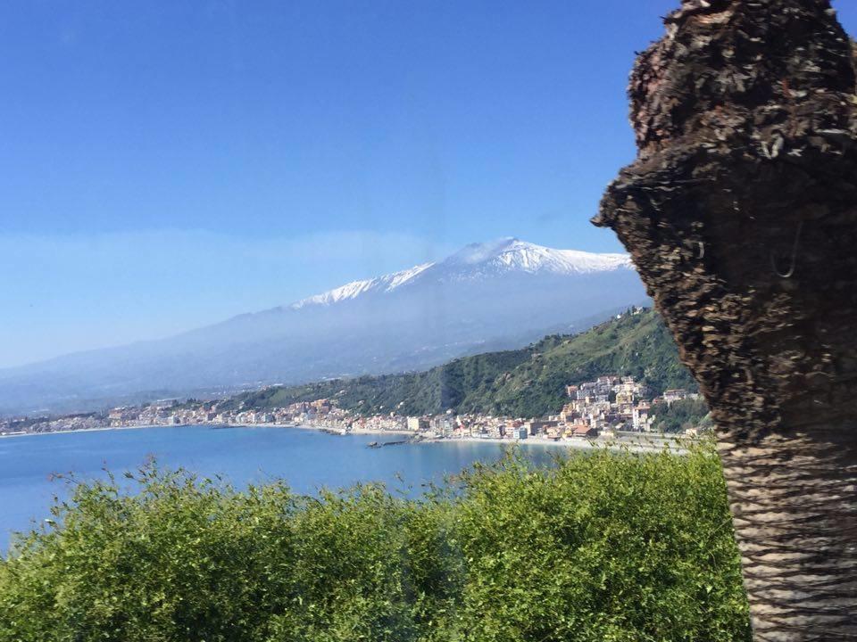 B&B La Casa Di Luigi Giardini-Naxos Extérieur photo